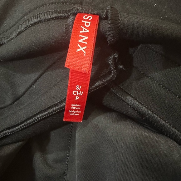 SPANXsupersmooth™ PerfectFit Ponte Kick Flare Pant style 20386R size small - Picture 2 of 8